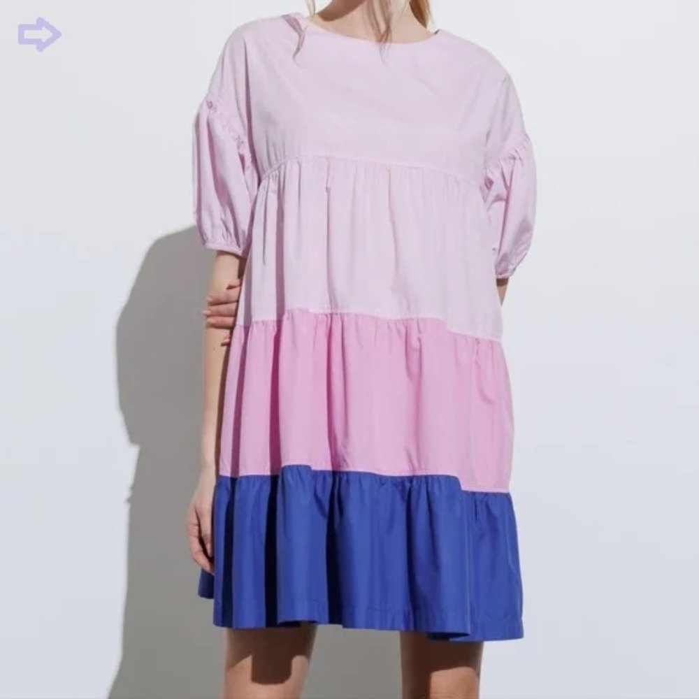 Aaron & Amber Tiered Short Sleeve Dress